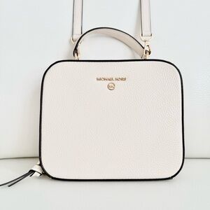 NWT ❤️ Michael Kors Jet Set Charm Square Crossbody Bag ❤️